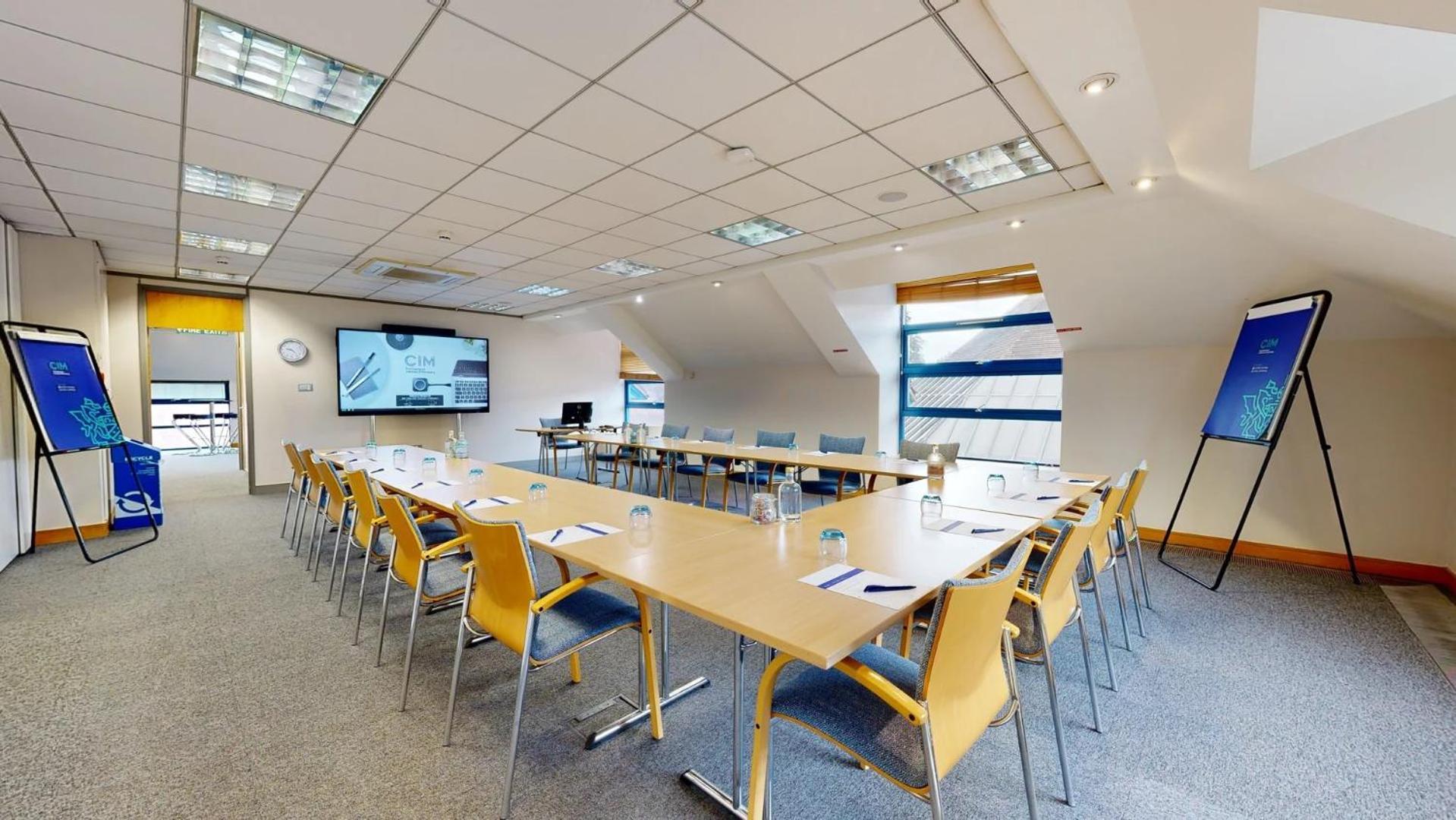 ホテル Cim Business Centre メイデンヘッド エクステリア 写真